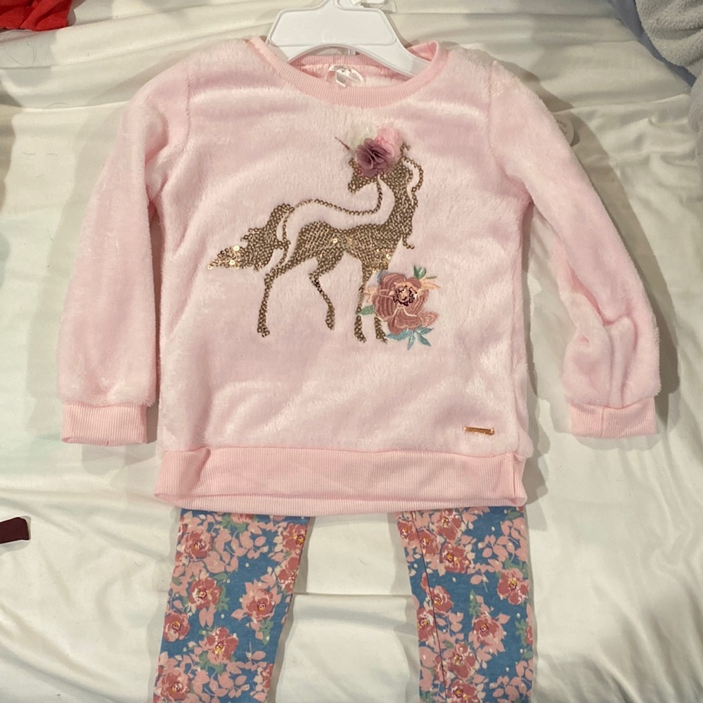 Girls 2 piece set